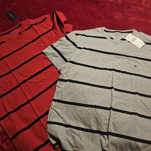 Tommy Hilfiger Men's Striped T-Shirt - Red and Gray